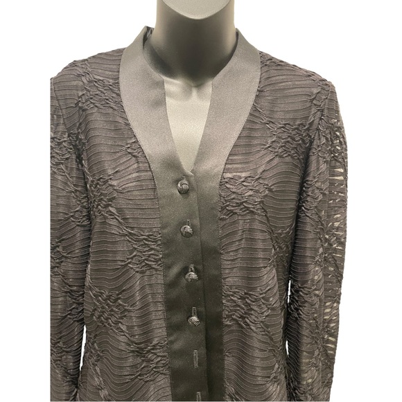 543 - NEW FRANCAIS MONTREAL TOP - Picture 3 of 14